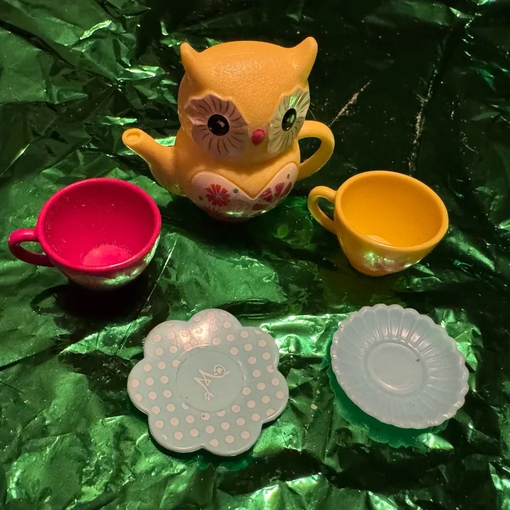 American Girl Doll Wellie wishers Owl Tea Set